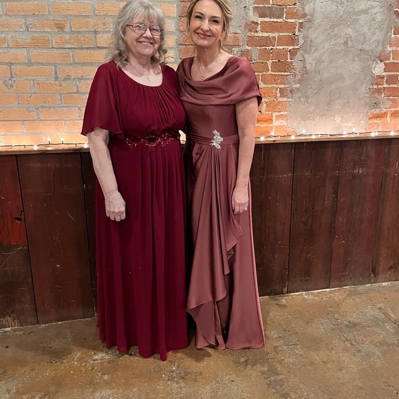 Mother of bride / groom / bridesmaid dress - Picture 5 of 5